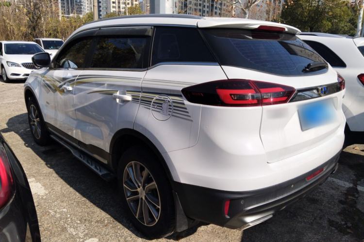 Used Geely Auto Emgrand X7 Sport 2020 1.8TD DCT Two-Wheel Drive Zhiya Model Left Side
