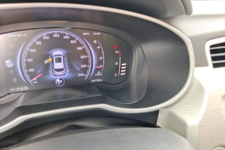 Used Geely Auto Emgrand X7 Sport 2020 1.8TD DCT Two-Wheel Drive Smart Connect 4G-Enabled Version Odometer Close Up
