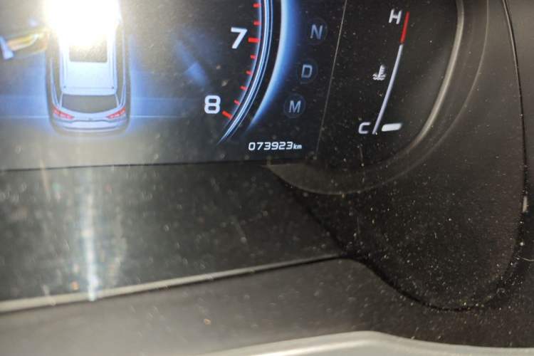 Used Geely Auto Emgrand X7 Sport 2020 1.8TD DCT Two-Wheel Drive Smart Connect 4G-Enabled Version Odometer Close Up