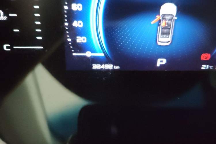 Used Geely Auto Emgrand X7 Sport 2020 1.8TD DCT Smart PRO Odometer Close Up