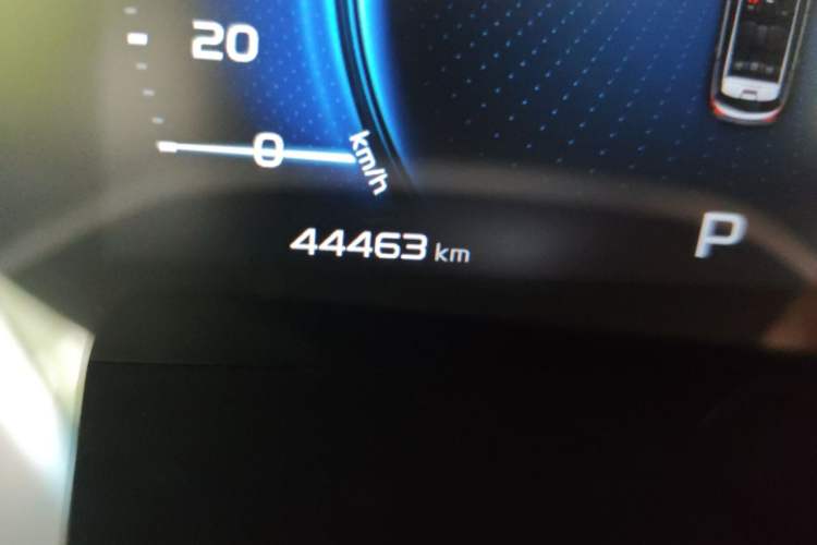 Used Geely Auto Emgrand X7 Sport 2020 1.5TD Automatic Smart Connect PRO Odometer Close Up
