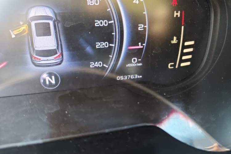 Used Geely Auto Emgrand X7 Sport 2020 1.8TD DCT Two-Wheel Drive Smart Connect 4G-Enabled Version Odometer Close Up
