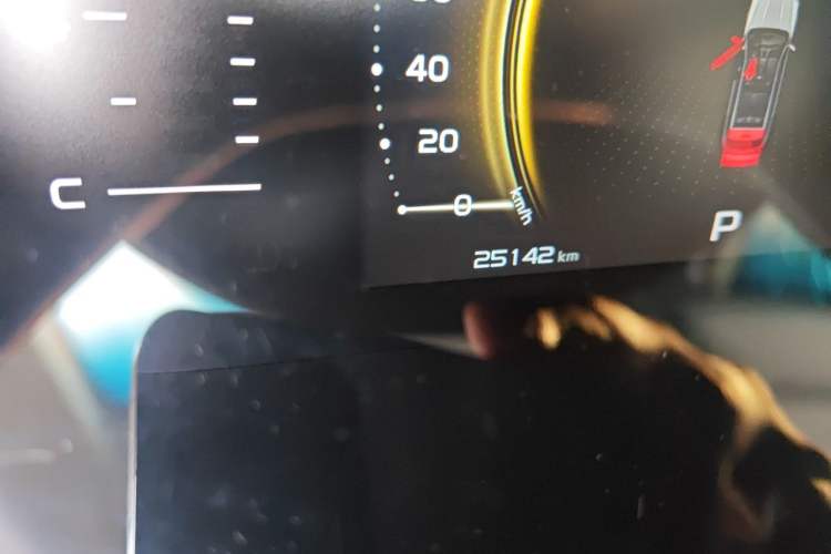 Used Geely Auto Emgrand X7 Sport 2020 1.8TD DCT Smart PRO Odometer Close Up