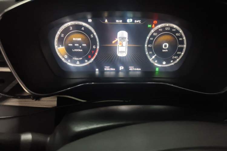 Used Geely Auto Emgrand X7 Sport 2020 1.8TD DCT ZhiZun PRO Odometer Close Up