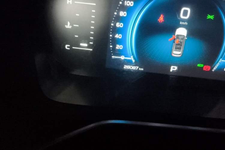 Used Geely Auto Emgrand X7 Sport 2020 1.8TD DCT Smart Connect PRO Odometer Close Up