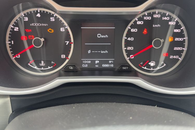 Used Geely Auto Emgrand X7 Sport 2020 1.8TD DCT Two-Wheel Drive Zhiya Model Odometer Close Up