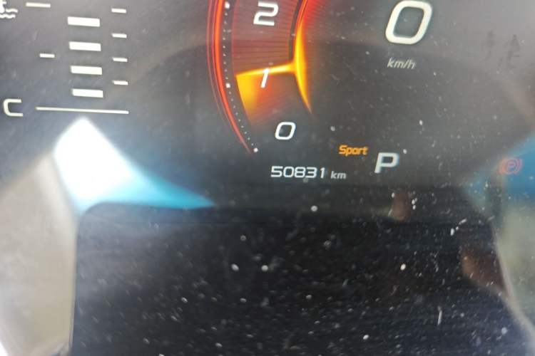 Used Geely Auto Emgrand X7 Sport 2020 1.5TD Automatic Smart Connect PRO Odometer Close Up