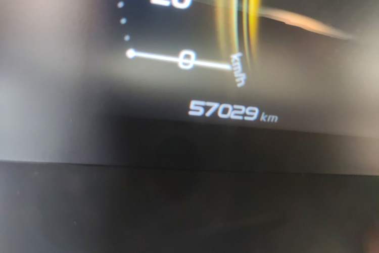Used Geely Auto Emgrand X7 Sport 2020 1.8TD DCT Smart Connect PRO Odometer Close Up
