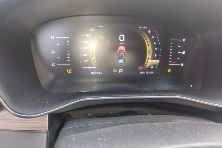 Used Geely Auto Emgrand X7 Sport 2020 1.5TD Automatic Smart Connect PRO Odometer Close Up