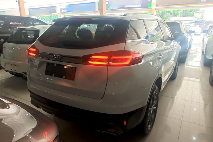 Used Geely Auto Emgrand X7 Sport 2020 1.8TD DCT Two-Wheel Drive Smart Connect 4G-Enabled Version Rear Right 45 Deg