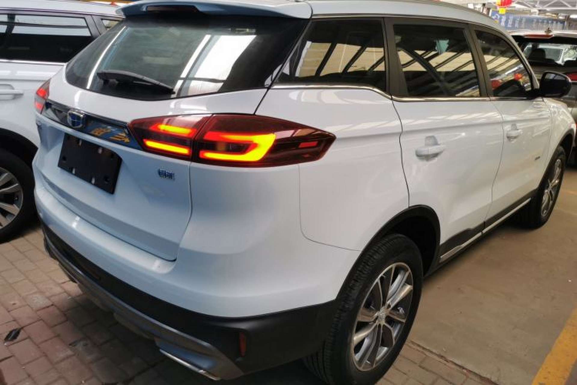 Used Geely Auto Emgrand X7 Sport 2020 1.8TD DCT Two-Wheel Drive Smart Connect 4G-Enabled Version Rear Right 45 Deg