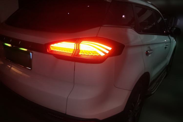 Used Geely Auto Emgrand X7 Sport 2020 1.8TD DCT Smart Connect PRO Rear Right 45 Deg