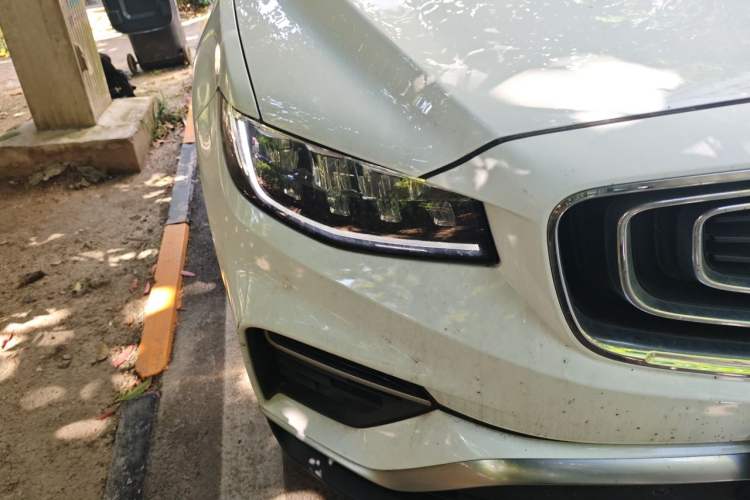 Used Geely Auto Emgrand X7 Sport 2020 1.8TD DCT Smart PRO Right Front Headlight