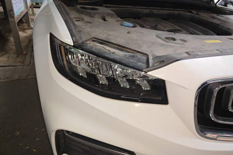 Used Geely Auto Emgrand X7 Sport 2020 1.8TD DCT Smart PRO Right Front Headlight