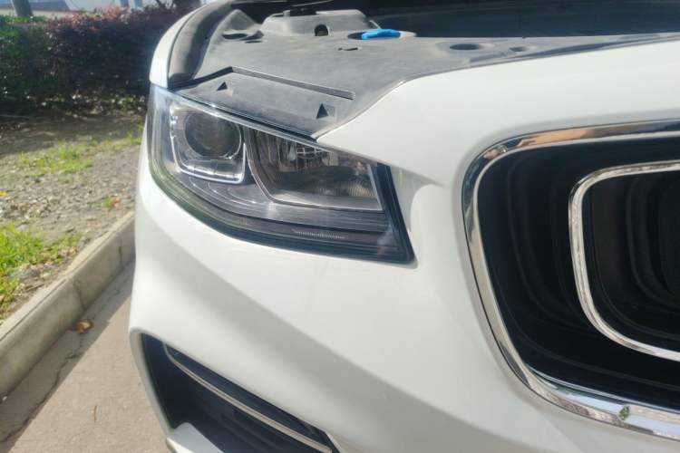 Used Geely Auto Emgrand X7 Sport 2020 1.8TD DCT Smart Connect PRO Right Front Headlight