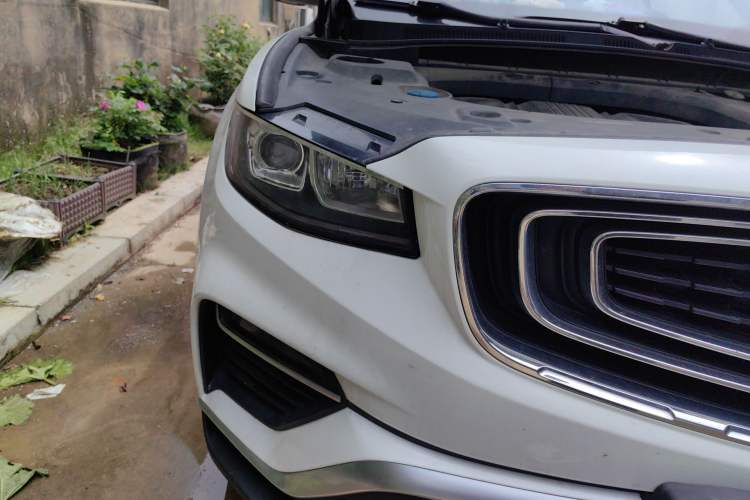 Used Geely Auto Emgrand X7 Sport 2020 1.8TD DCT Smart Connect PRO Right Front Headlight