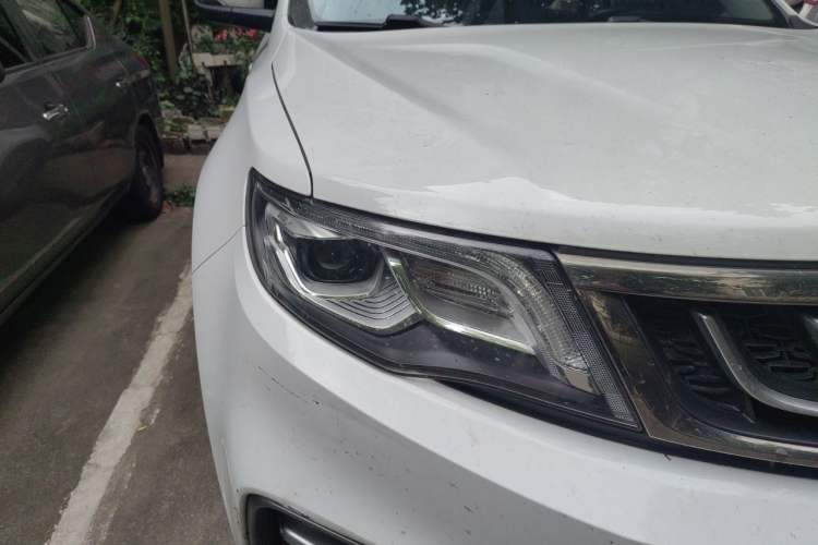 Used Geely Auto Emgrand X7 Sport 2020 1.8TD DCT Two-Wheel Drive Smart Connect 4G-Enabled Version Right Front Headlight