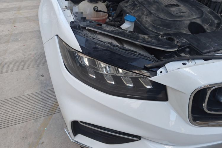Used Geely Auto Emgrand X7 Sport 2020 1.5TD Automatic Smart Connect PRO Right Front Headlight