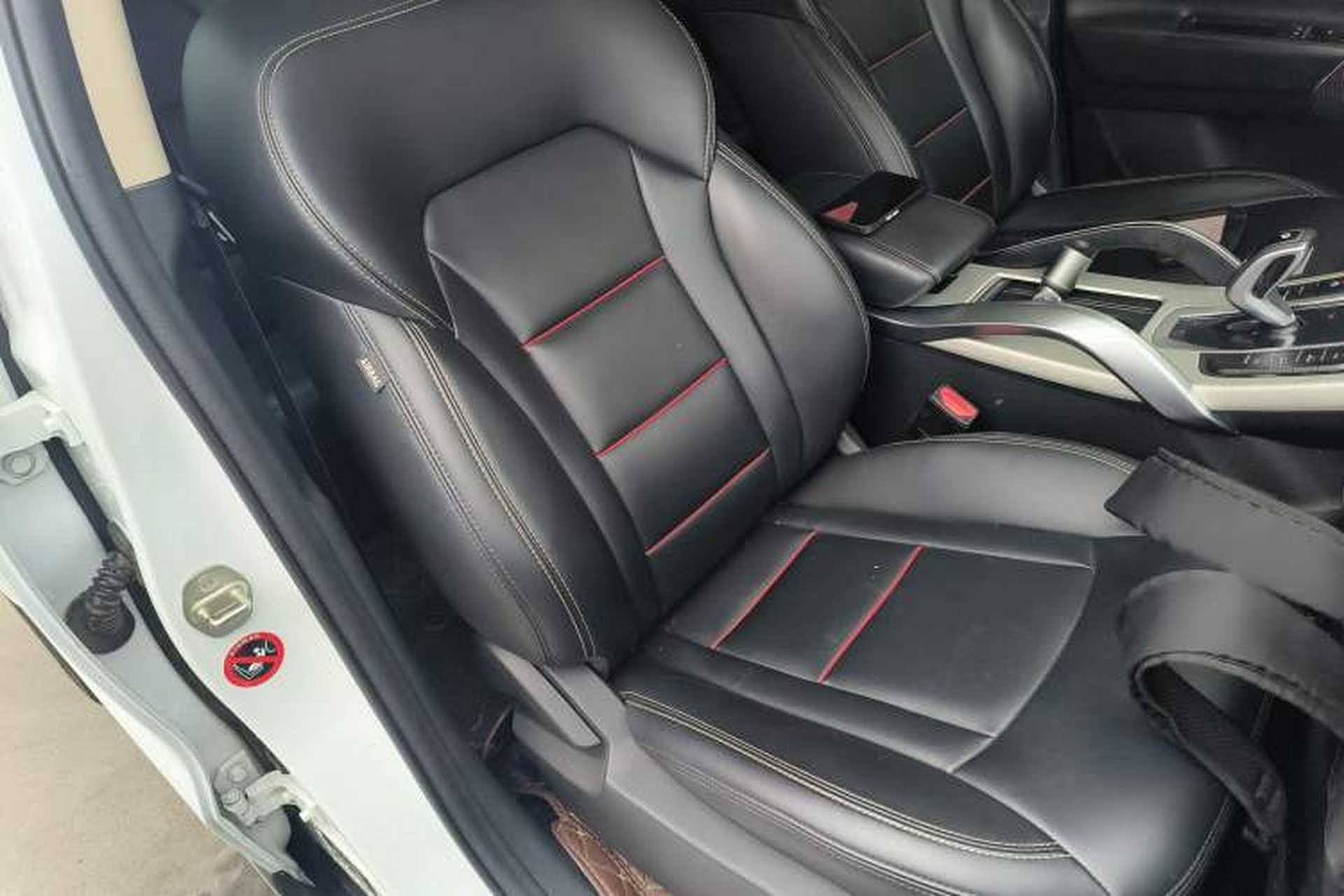 Used Geely Auto Emgrand X7 Sport 2020 1.8TD DCT Two-Wheel Drive Smart Connect 4G-Enabled Version Right Front Seat