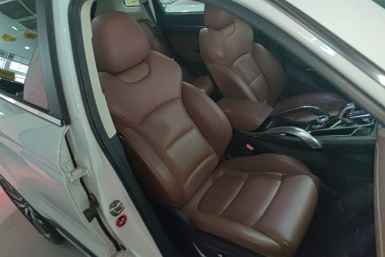Used Geely Auto Emgrand X7 Sport 2020 1.8TD DCT Zhi Ling PRO Right Front Seat