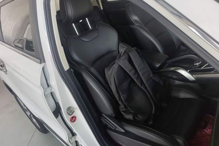 Used Geely Auto Emgrand X7 Sport 2020 1.8TD DCT Smart Connect PRO Right Front Seat