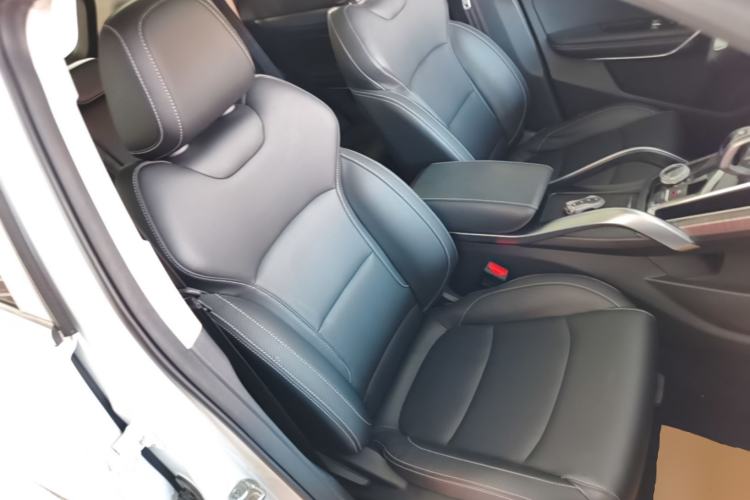 Used Geely Auto Emgrand X7 Sport 2020 1.8TD DCT Smart Connect PRO Right Front Seat