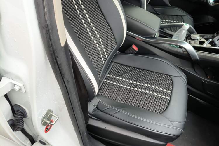 Used Geely Auto Emgrand X7 Sport 2020 1.8TD DCT Smart PRO Right Front Seat