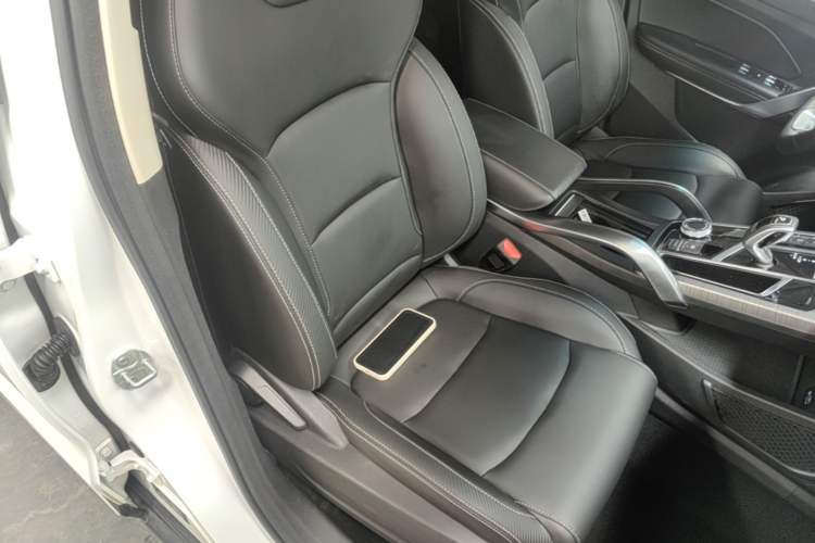 Used Geely Auto Emgrand X7 Sport 2020 1.8TD DCT Smart Connect PRO Right Front Seat