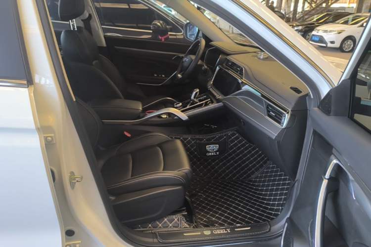 Used Geely Auto Emgrand X7 Sport 2020 1.8TD DCT Smart Connect PRO Right Front Seat