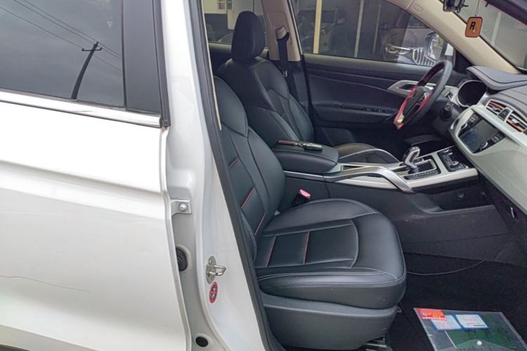 Used Geely Auto Emgrand X7 Sport 2020 1.8TD DCT Two-Wheel Drive Smart Connect 4G-Enabled Version Right Front Seat