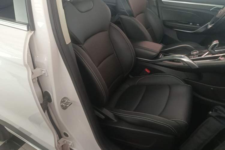 Used Geely Auto Emgrand X7 Sport 2020 1.8TD DCT Smart Connect PRO Right Front Seat