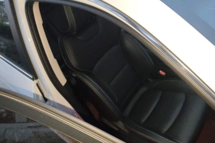 Used Geely Auto Emgrand X7 Sport 2020 1.8TD DCT Smart PRO Right Front Seat