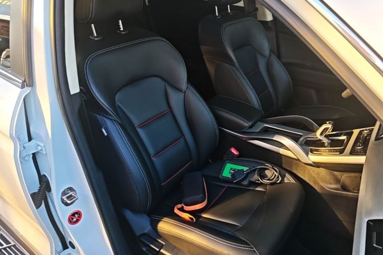 Used Geely Auto Emgrand X7 Sport 2020 1.8TD DCT Two-Wheel Drive Smart Connect 4G-Enabled Version Right Front Seat