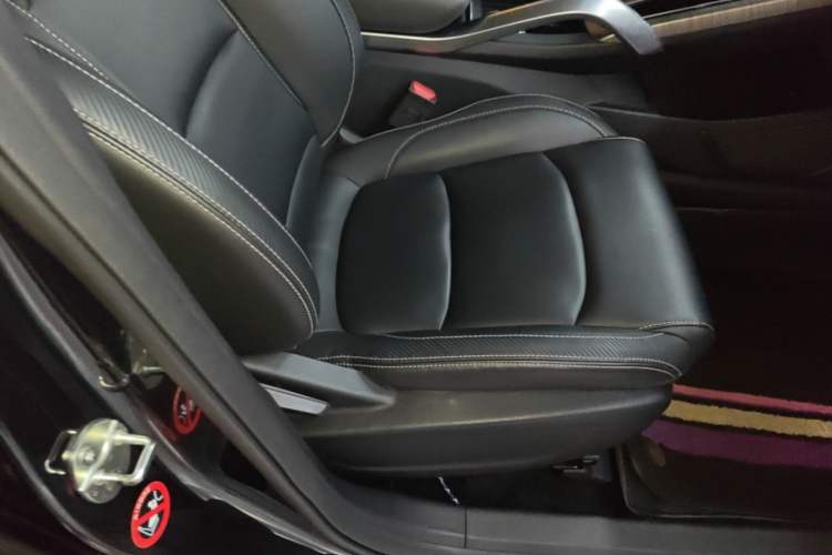 Used Geely Auto Emgrand X7 Sport 2020 1.8TD DCT Smart Connect PRO Right Front Seat