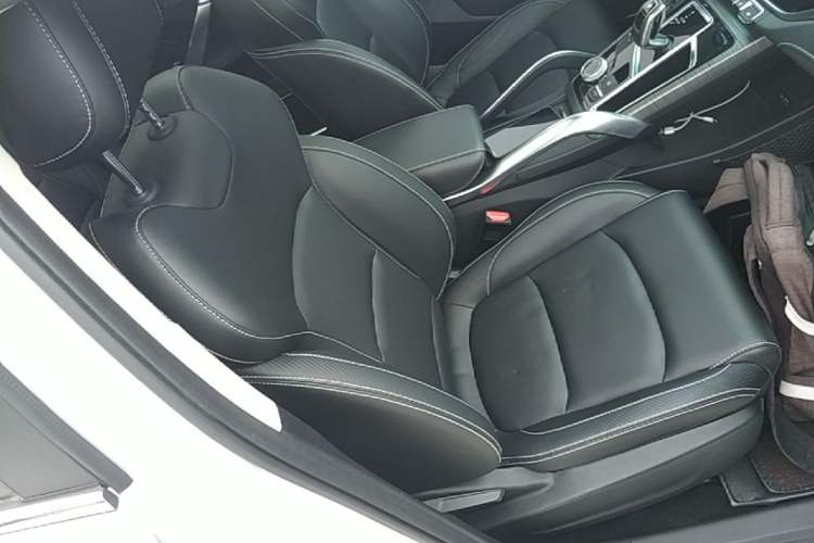 Used Geely Auto Emgrand X7 Sport 2020 1.8TD DCT Smart Connect PRO Right Front Seat