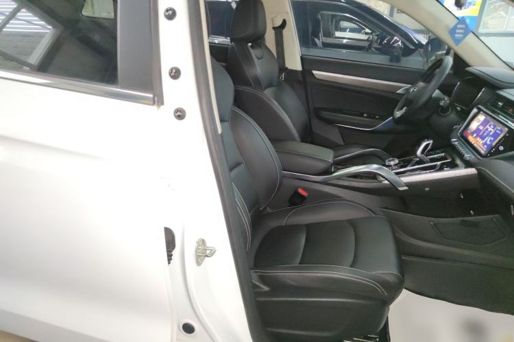 Used Geely Auto Emgrand X7 Sport 2020 1.8TD DCT Smart Connect PRO Right Front Seat