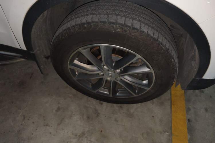 Used Geely Auto Emgrand X7 Sport 2020 1.8TD DCT Two-Wheel Drive Smart Connect 4G-Enabled Version Right Front Wheel Hub