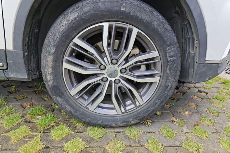 Used Geely Auto Emgrand X7 Sport 2020 1.8TD DCT Smart Connect PRO Right Front Wheel Hub