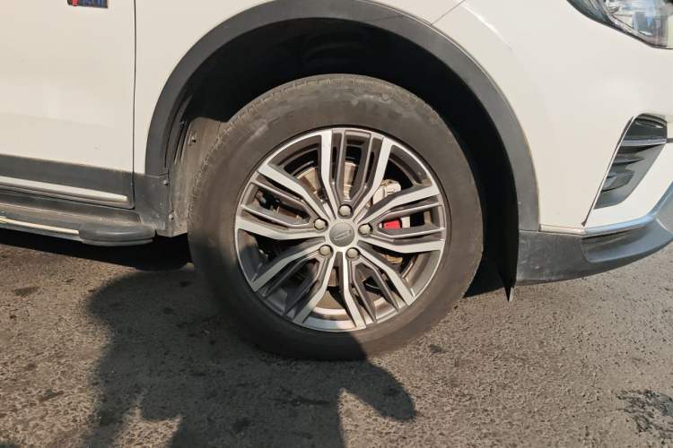 Used Geely Auto Emgrand X7 Sport 2020 1.8TD DCT Smart PRO Right Front Wheel Hub