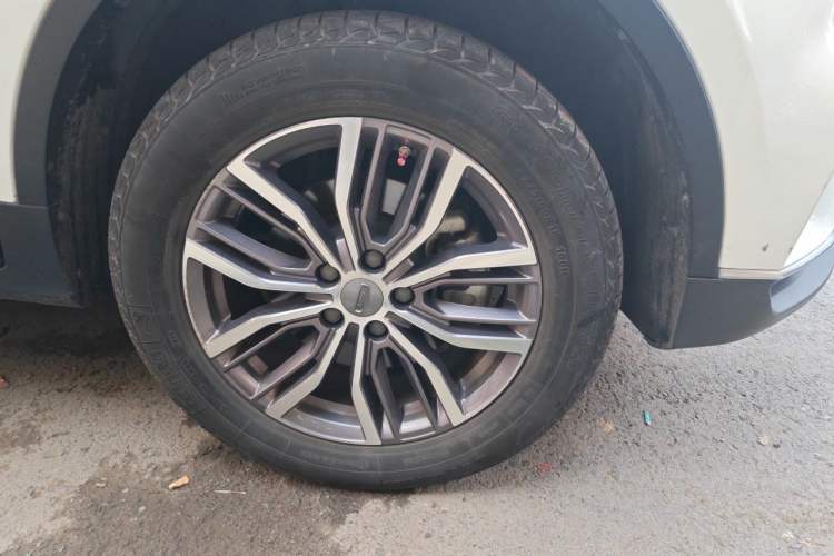 Used Geely Auto Emgrand X7 Sport 2020 1.8TD DCT Smart PRO Right Front Wheel Hub