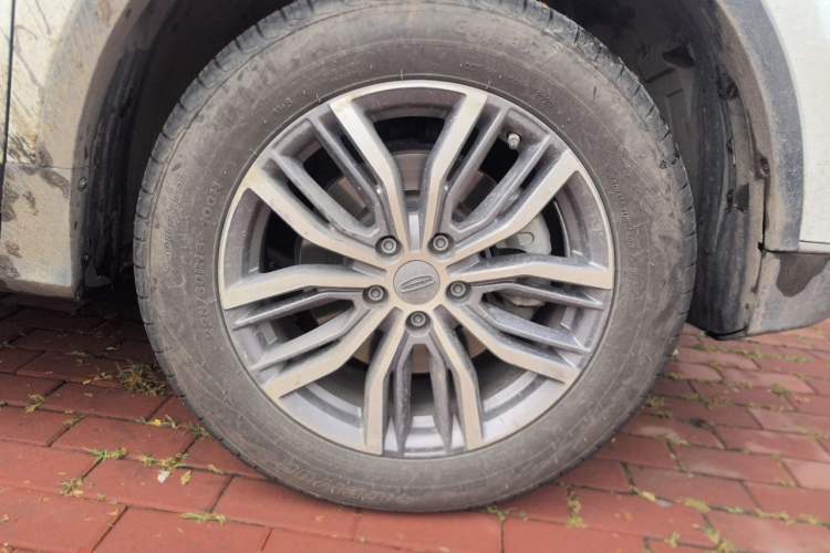 Used Geely Auto Emgrand X7 Sport 2020 1.8TD DCT ZhiZun PRO Right Front Wheel Hub