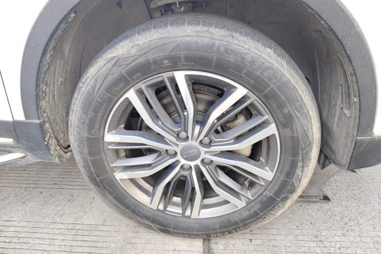 Used Geely Auto Emgrand X7 Sport 2020 1.8TD DCT ZhiZun PRO Right Front Wheel Hub