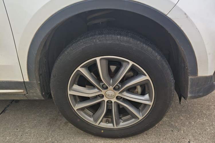 Used Geely Auto Emgrand X7 Sport 2020 1.8TD DCT Two-Wheel Drive Zhiya Model Right Front Wheel Hub