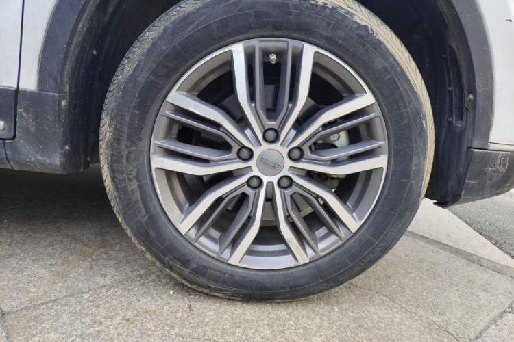 Used Geely Auto Emgrand X7 Sport 2020 1.8TD DCT Smart PRO Right Front Wheel Hub