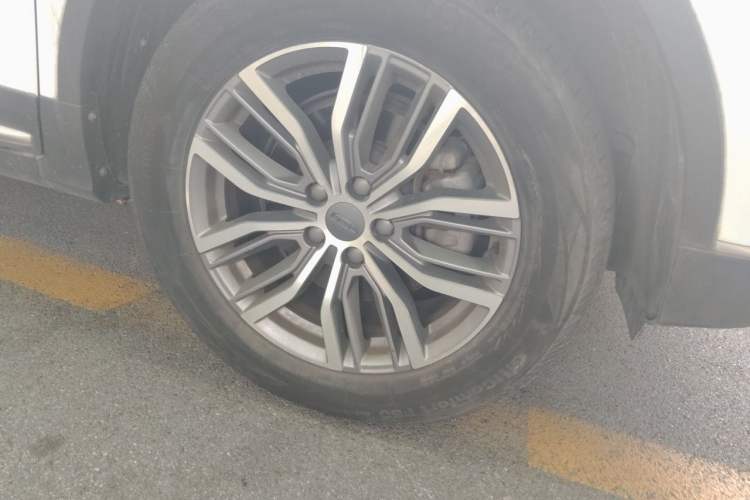 Used Geely Auto Emgrand X7 Sport 2020 1.8TD DCT Smart PRO Right Front Wheel Hub