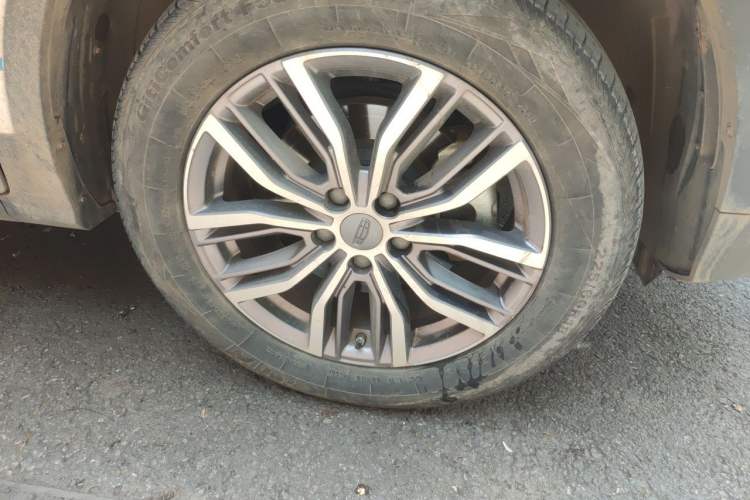 Used Geely Auto Emgrand X7 Sport 2020 1.8TD DCT Smart Connect PRO Right Front Wheel Hub