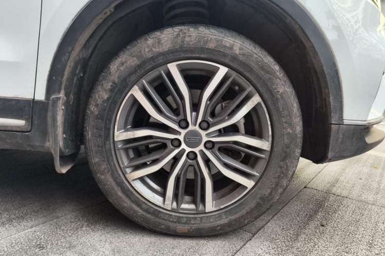 Used Geely Auto Emgrand X7 Sport 2020 1.8TD DCT Smart PRO Right Front Wheel Hub
