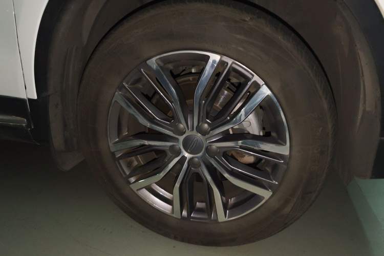 Used Geely Auto Emgrand X7 Sport 2020 1.8TD DCT Smart PRO Right Front Wheel Hub