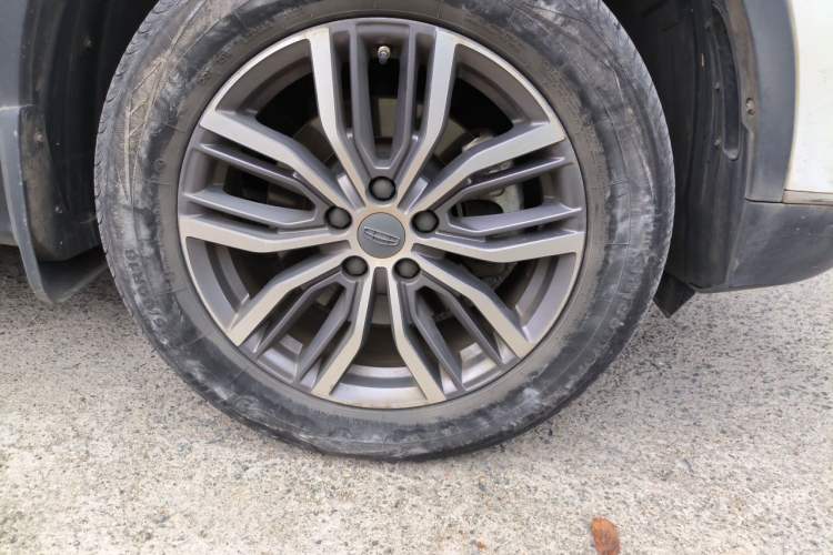 Used Geely Auto Emgrand X7 Sport 2020 1.8TD DCT Smart PRO Right Front Wheel Hub
