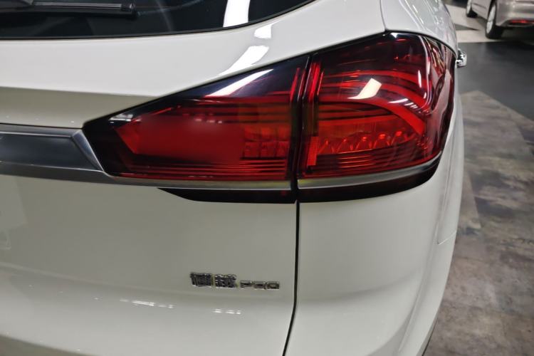 Used Geely Auto Emgrand X7 Sport 2020 1.5TD Automatic Smart Connect PRO Right Rear Taillight